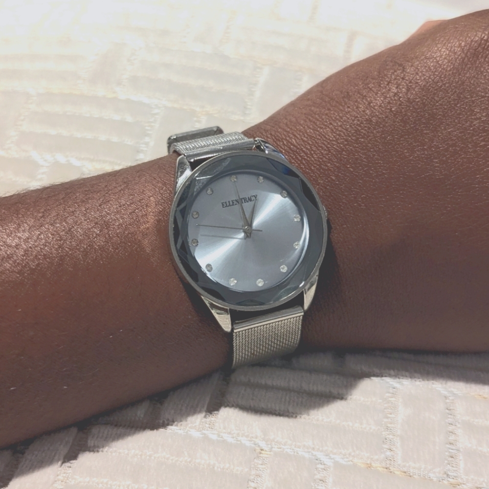 Ellen Tracy Vintage Wristwatch